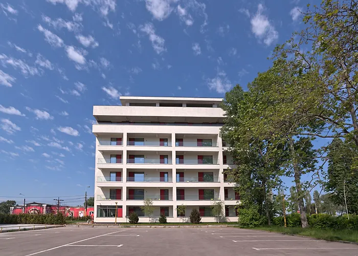 Tomis Garden Apartments Mamaia